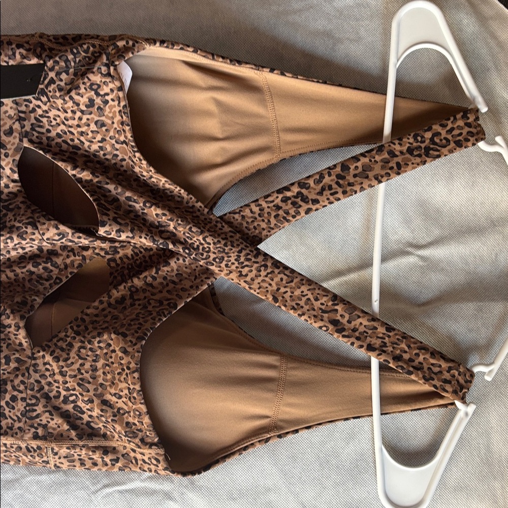 Fabletics Leopard Print Mini Dress with shorts size XL - Picture 9 of 10